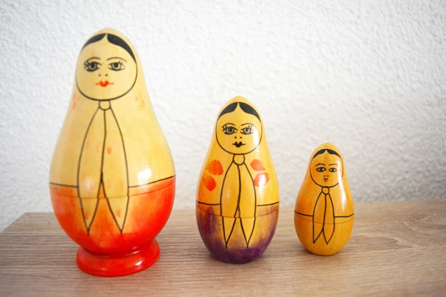 Alte Matrioschka, Matroschka, Babuschka, Matrjoschka! 3 Holzpuppen!SAMMLERSTÜCK!