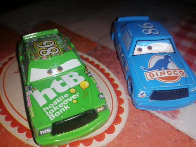 lot de  2 voitures cars disney pixar metal  d occasion