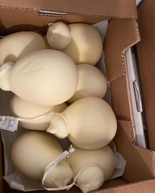 provola tipo casale dolce siciliana 2kg (Made_Sicily)