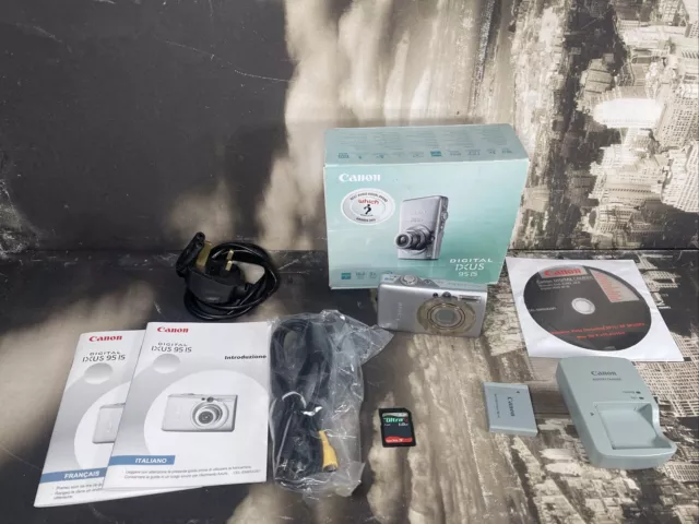 Canon Digital IXUS 95 IS digital camera in working condition boxed SD Card