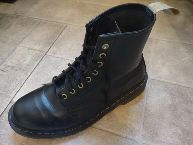 MENS DOC DR. Martens 14045 Black Vegan Leather Boots UK Size 11 EU