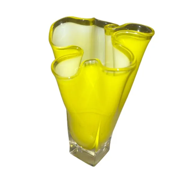 Vintage Hankerchief  Art Glass Vase Yellow White 6” Vase