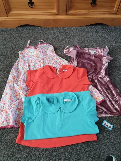 Girls 6-7 Years Summer Clothes Bundle (B242)