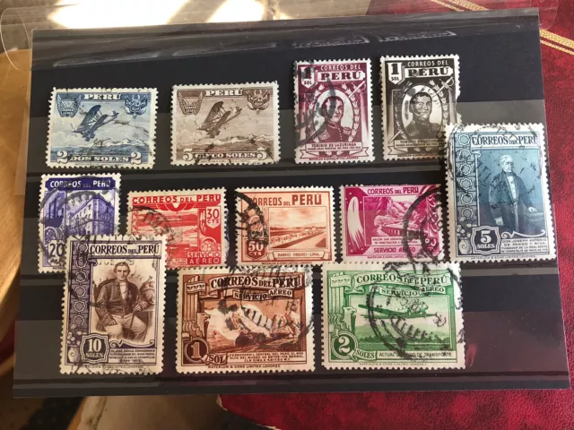 Peru  Lot an gestempelten Briefmarken .
