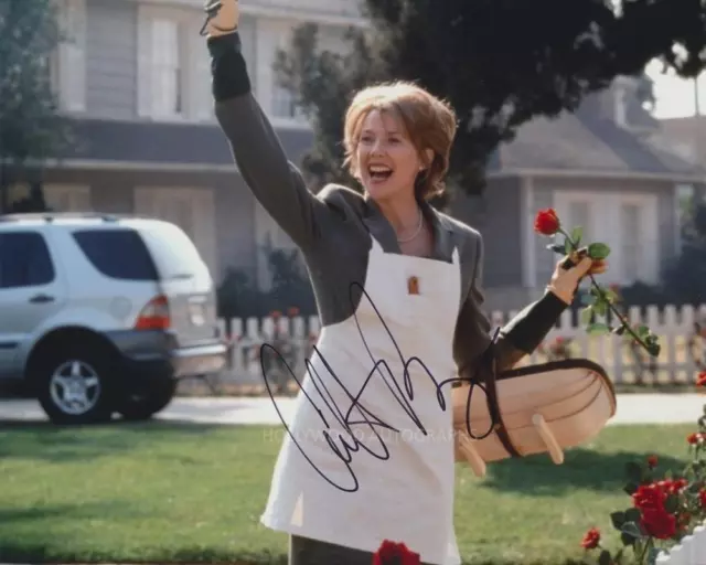 Annette Bening - Genuine Signed Autograph