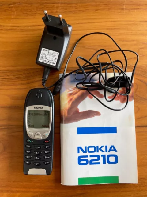 Nokia  6210 Schwarz Vintage Mobiltelefon Ohne Simlock Guter Zustand