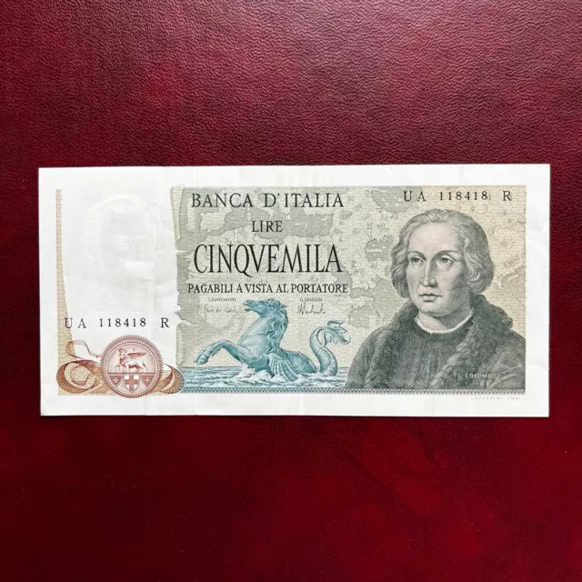 Italie Billet 5000 LIRE 1973 Pick 102b Série U.A  11.04.1973  Banca D italia