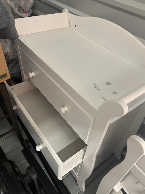 Baby Dresser/Changing Table
