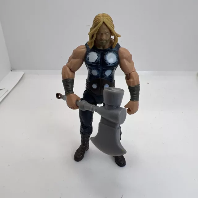 Marvel Universe/Infinite/Legends Figur 3,75" Thor (2)