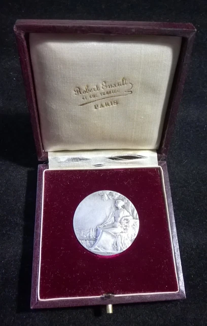 ANCIENNE MÉDAILLE BRONZE René Baudichon offert par Le Radical de