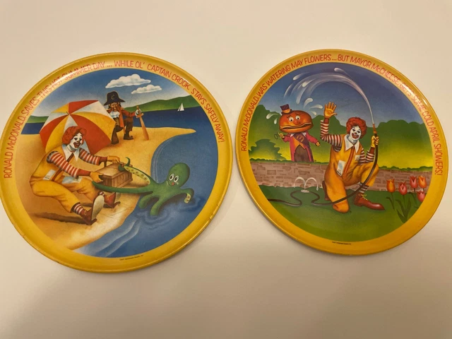 2 Vtg 1977 Ronald McDonald's Plastic Melamine SEASONS Plates 10in