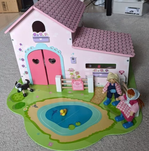 Rosebud Wooden Farm Set - Early Learning Centre (ELC) - Used