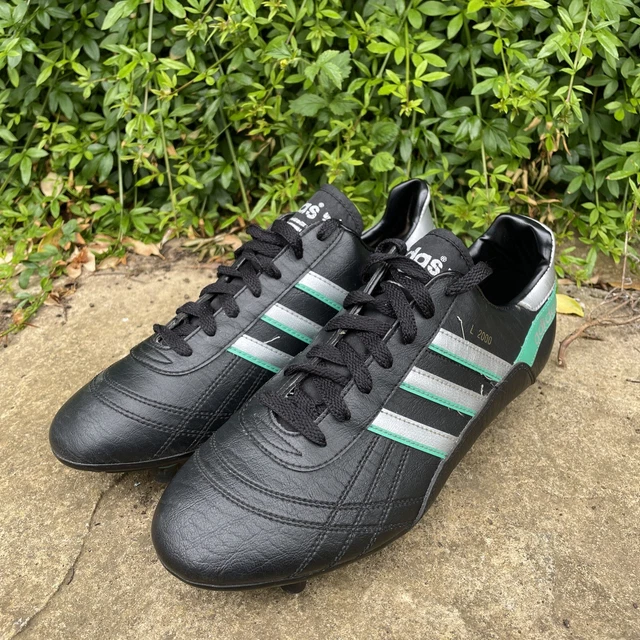VINTAGE 1980S ADIDAS L 2000 Mens Black Green Lace Up Football