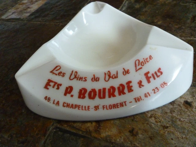 ancien cendrier -collection- Ets P.BOURREE  & Fils -La-Chapelle-Saint-Florent