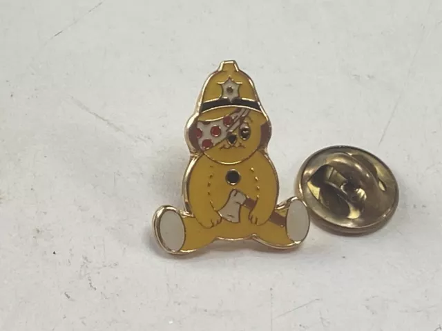 Pudsey Police Pin Lapel Badge 🦴