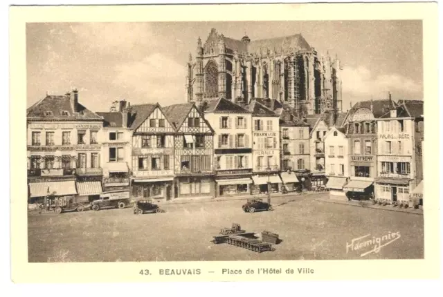 CPA 60 BEAUVAIS, Place de l'Hôtel de Ville, 1934