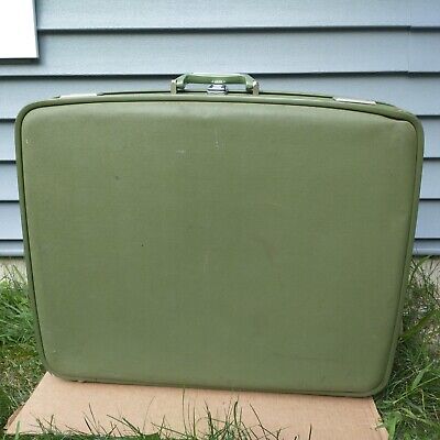 Vintage Wheary Hard Shell Carry On Luggage Avocado Green Fabric Lined