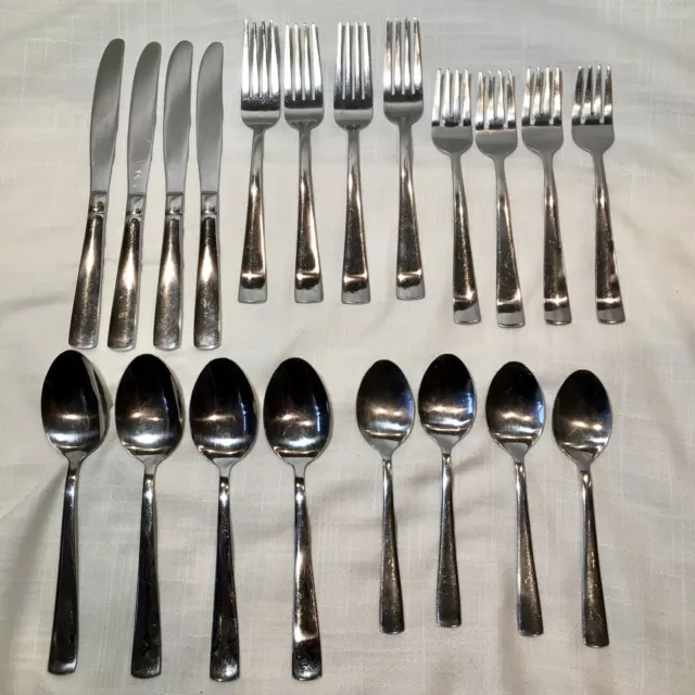 Oneida AVERY Flatware Set Service for 4 - 20 Piece Stainless Forks Knives Spoons