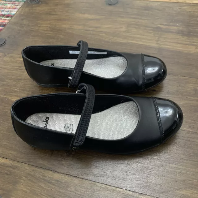 Lily and dan outlet school shoes