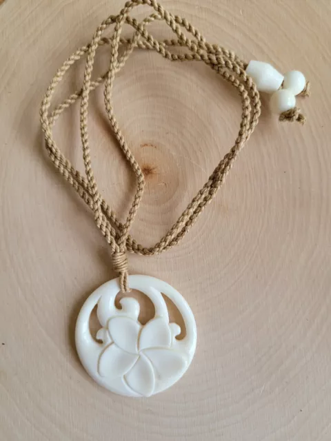 Hawaiian Buffalo Bone Plumeria Flower Pendant Adjustable Necklace Choker 2