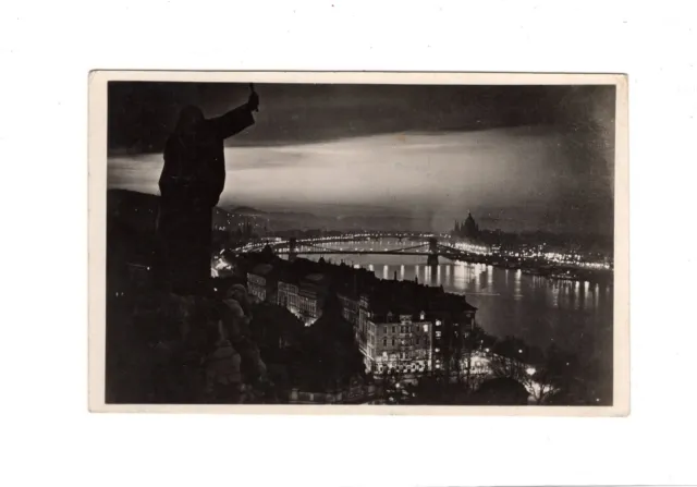 AK Ansichtskarte Budapest bei Nacht / Ungarn