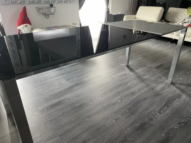 Tavolo design allungabile in cristallo Scavolini 3