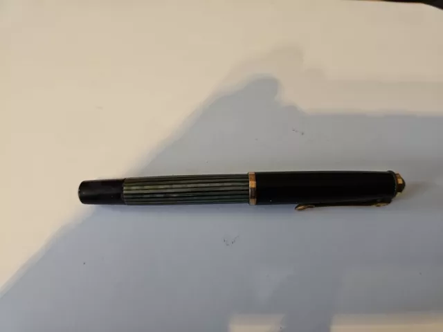 Pelikan Kolbenfüller Mit 585 Goldfeder *3