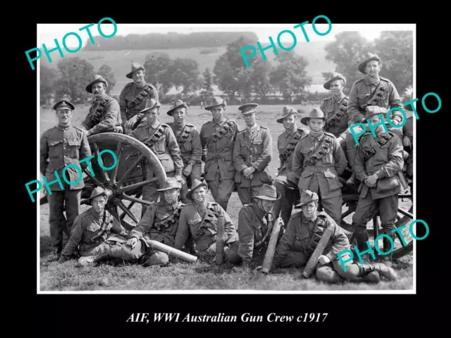 OLD 8x6 HISTORICAL PHOTO OF AIF AUSTRALIAN ARMY ANZAC GUN CREW c1917