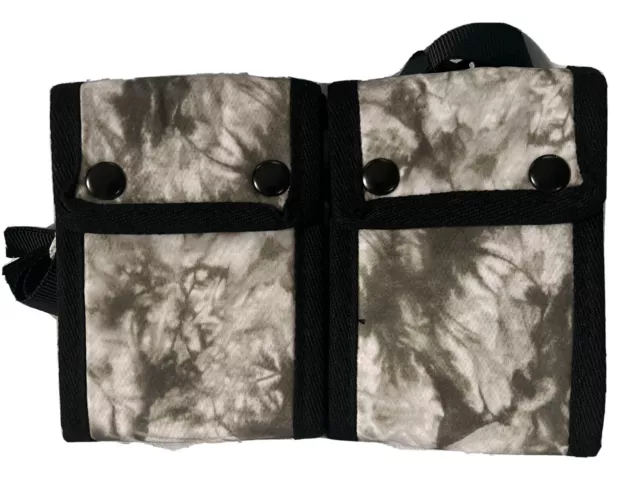 No Boundaries Men’s Double Snap Lanyard Wallet Brown/White Camouflage Set Of 2