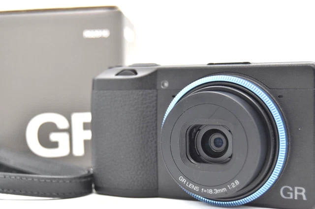 RICOH GR III 24.2MP 18.3mm f/2.8 Digital Camera Black From JAPAN 【MINT-】 #523