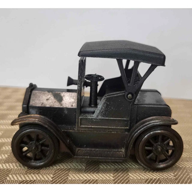 VINTAGE METAL DIE Cast Miniature 1917 Antique Car Model T Ford Pencil
