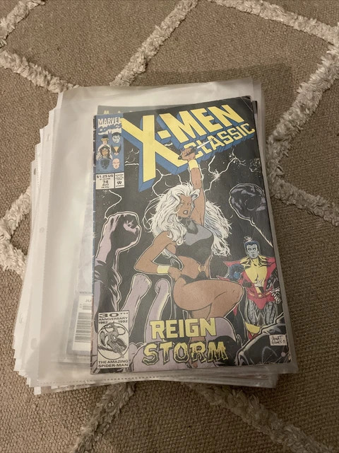 Lot of 31 1990’s Era Marvel, DC and Dark Horse Comics