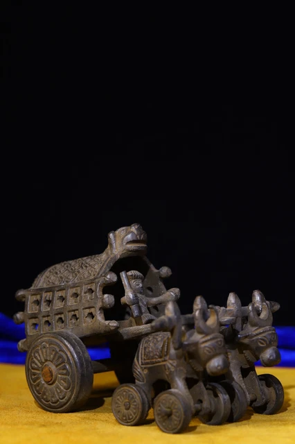 Copper tire pure manual tapping, chiseling cow pulling cart
