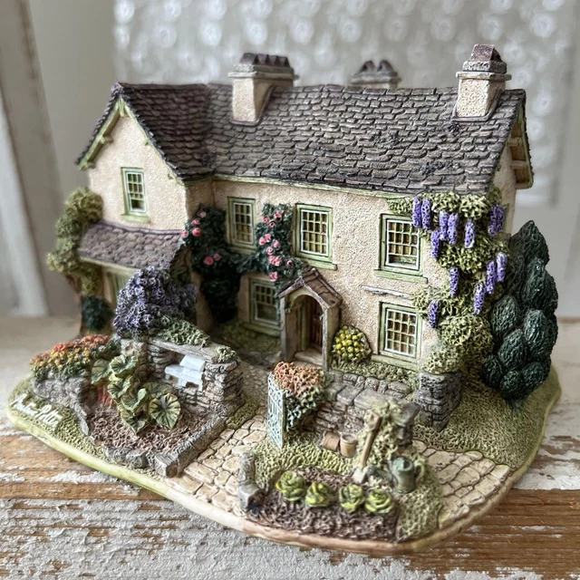 リリパットレーンBEATRIX POTTER HILL TOP リリパットレーンBEATRIX POTTER HILL TOP