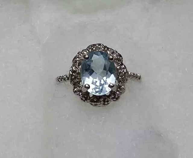 Stunning 3.2 carat blue topaz ring size 7.25