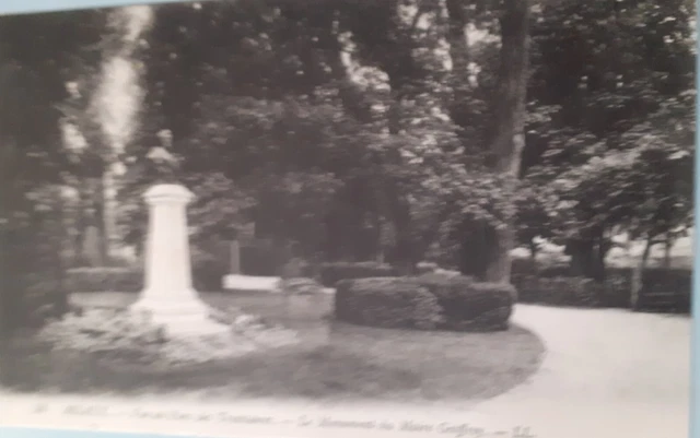 CPA(Seine et Marne)Meaux- Vue au parc des trinitaires