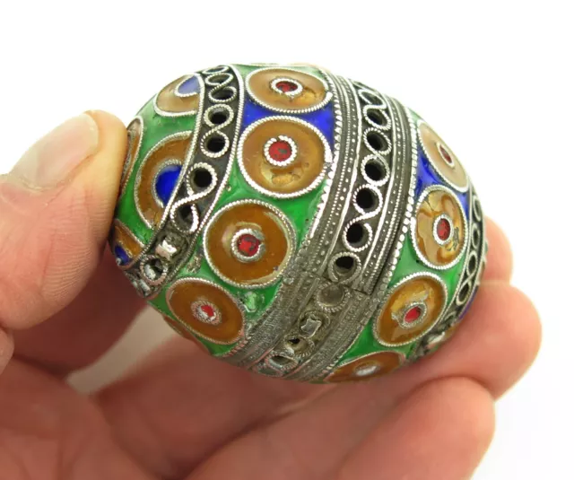 Moroccan Berber coin-silver and nickel Tagmout bead