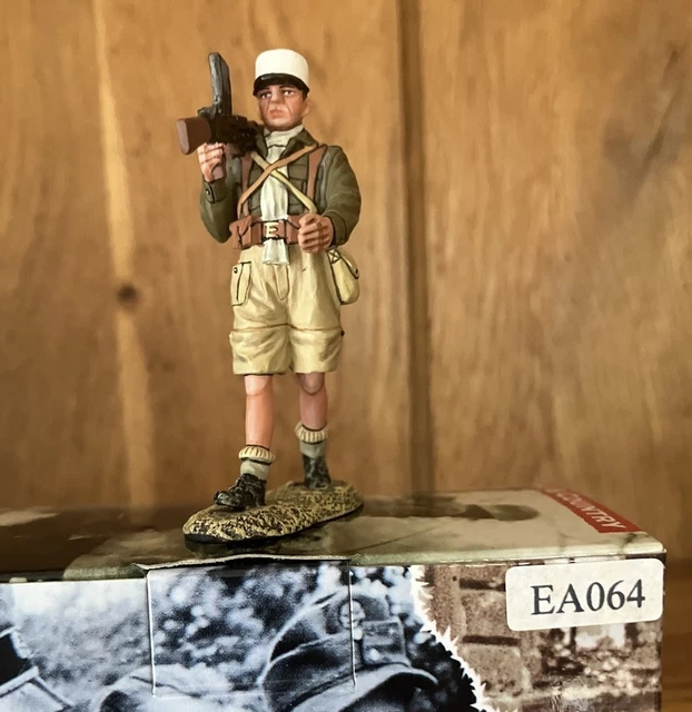 SOLDAT KING AND Country FJ014 EUR 26,50 - FR
