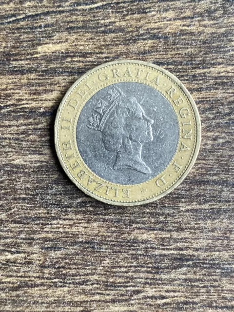 1997 Queen Elizabeth £2 TWO POUND COIN STANDING ON THE SHOULDERS OF GIANTS 1997