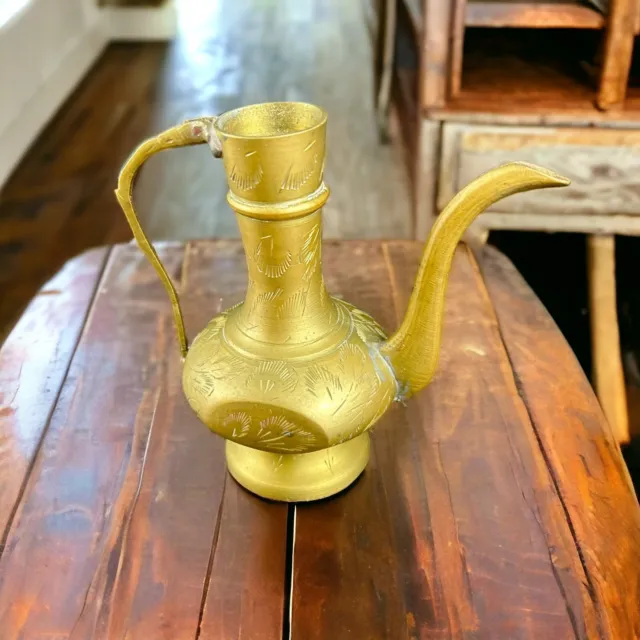 Vintage Solid Brass Teapot Genie Lamp Pitcher India Ornate Etched 6.5 in Tall