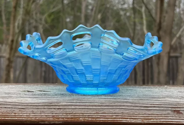 Fenton Celeste Blue Open Edge Basket Four Sides Up  MINT! BEAUTIFUL COLOR!