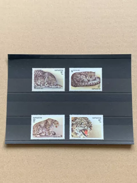 WWF Kyrgyzstan Snow Leopard Big Cat 1994 Mint MNH Stamp Set SG + Stock card