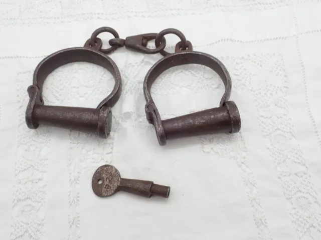Antique Handcuffs, Antique Cast Iron Hand Cuffs, 1 Key, Vintage Iron Handcuffs