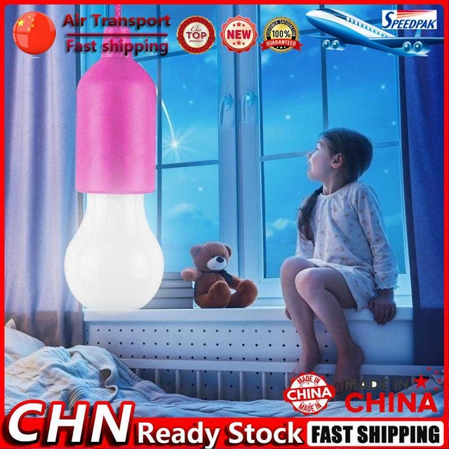 Ampoule LED suspendue alimentée par piles colorées avec cordon de traction (rose