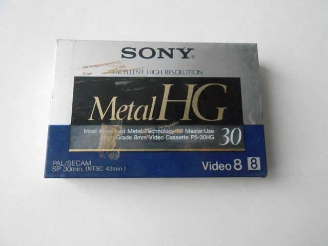 Lot de cassettes vidéo K7 de caméscope Sony E30 et Euro Vidéo E180 sous