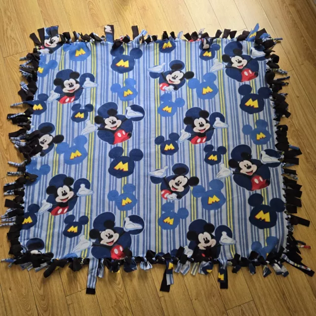 DISNEY MICKEY MOUSE 2 Layer Hand Tied No Sew Fleece Throw Blanket 43" x