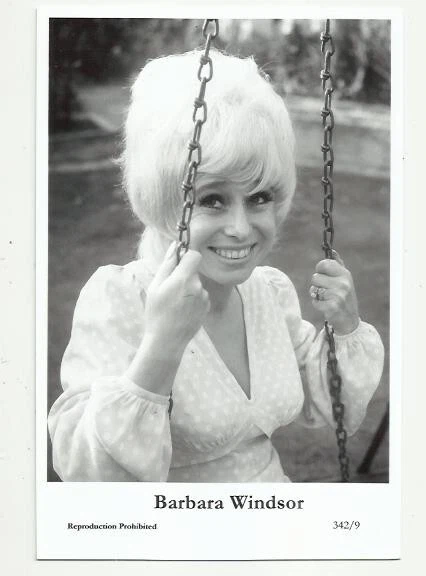 (Bx14) Barbara Windsor Photo Postcard (342/9) Filmstar  Pin Up  Glamor Girl