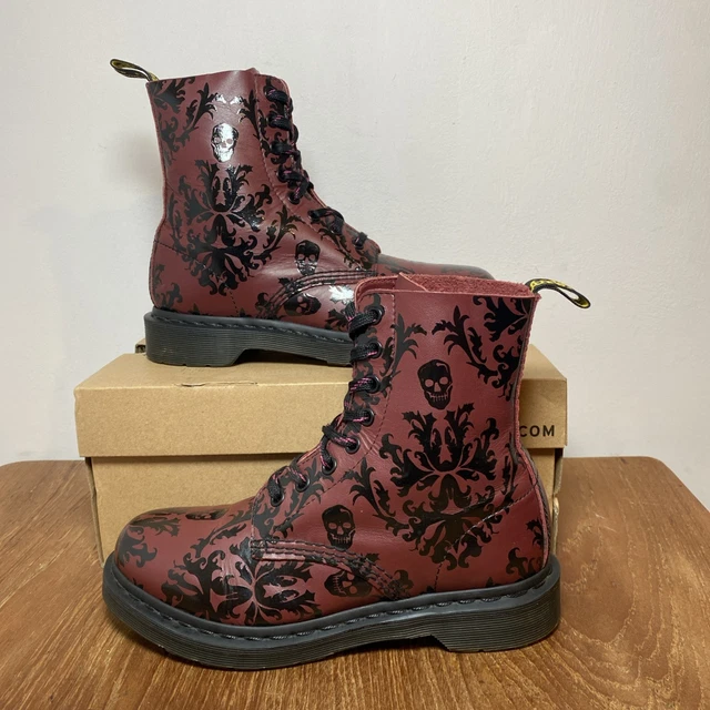 DR MARTENS DOCS 1460 Pascal Cassidy Skulls Burgundy Soft Leather
