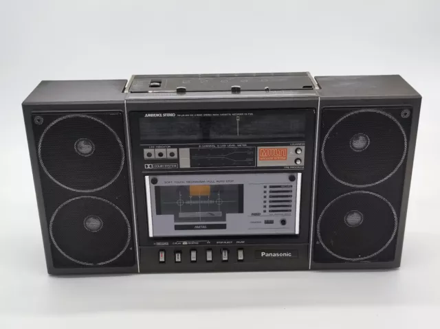 Panasonic RX-F32LS FM-AM-Stereo Radio Cassette Recorder Rarität defekt (5090)