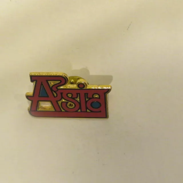 Disney   Animal Kingdom Asia Red Blue pin